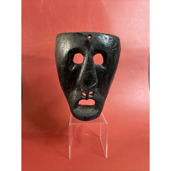 Hand-Carved Tribal Mask –Vintage Folk Art, Solid Wood Wall Hanging, Ethnic Decor - Picture 1 of 7